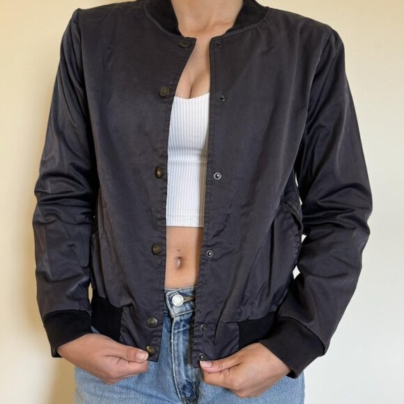 Brandy Melville‎ | Lightweight Snap Button Bomber Jacket in Black One Size - Picture 3 of 8